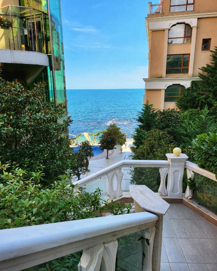 Elegantz Apartments Lamer Варна Экстерьер фото
